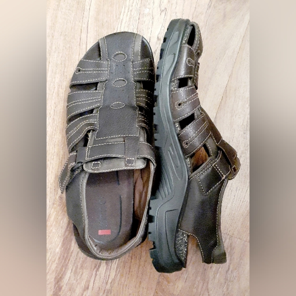 NEW Men's ECCO Leather Sandals